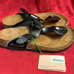 NEW! Women’s 9 BIRKENSTOCK BETULA “GIZEH” THONG SANDALS